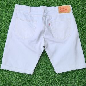 Levis 501 Jean Shorts Men 40 White Denim SIZE 38